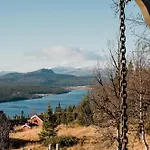 Feriehus Log With Views Of Jotunheimen Mountains