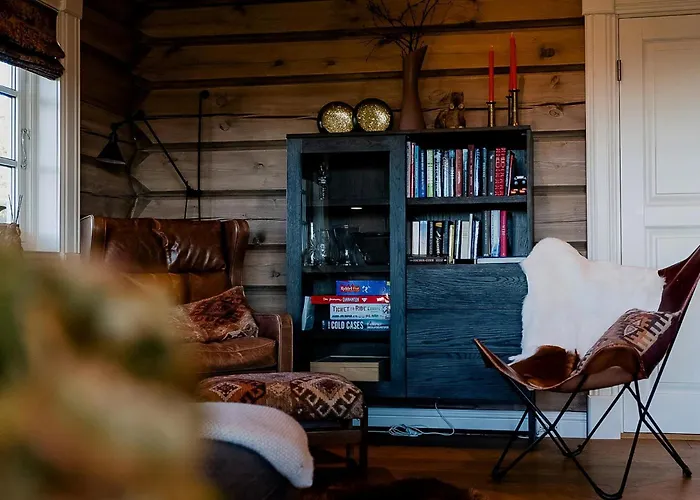 Log Cabin With Views Of Jotunheimen Mountains