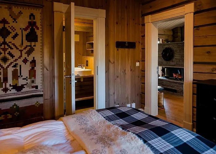 Log Cabin With Views Of Jotunheimen Mountains Ferienhaus